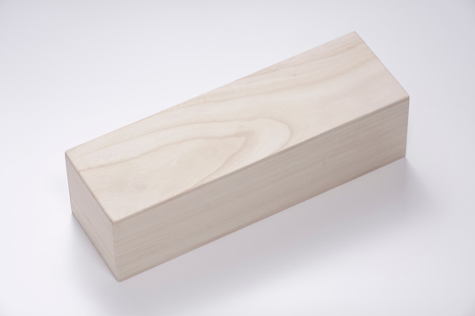 木箱パッケージの魅力と注意点